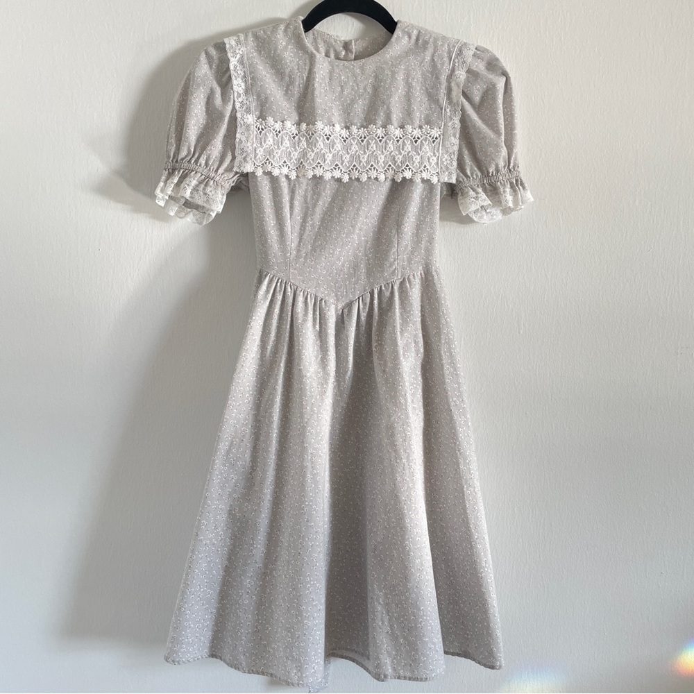 Gunne Sax Floral Lace Dress